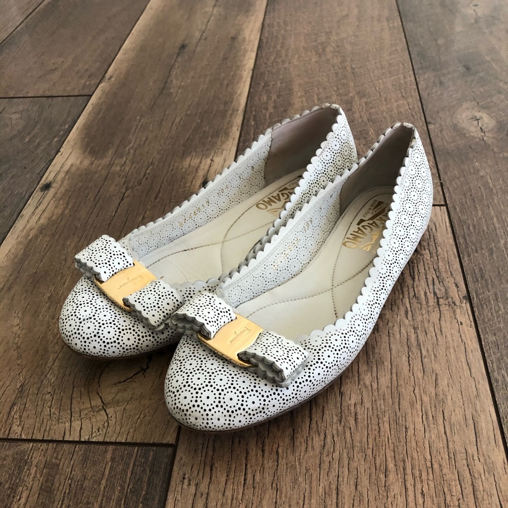 Ferragamo women’s flats